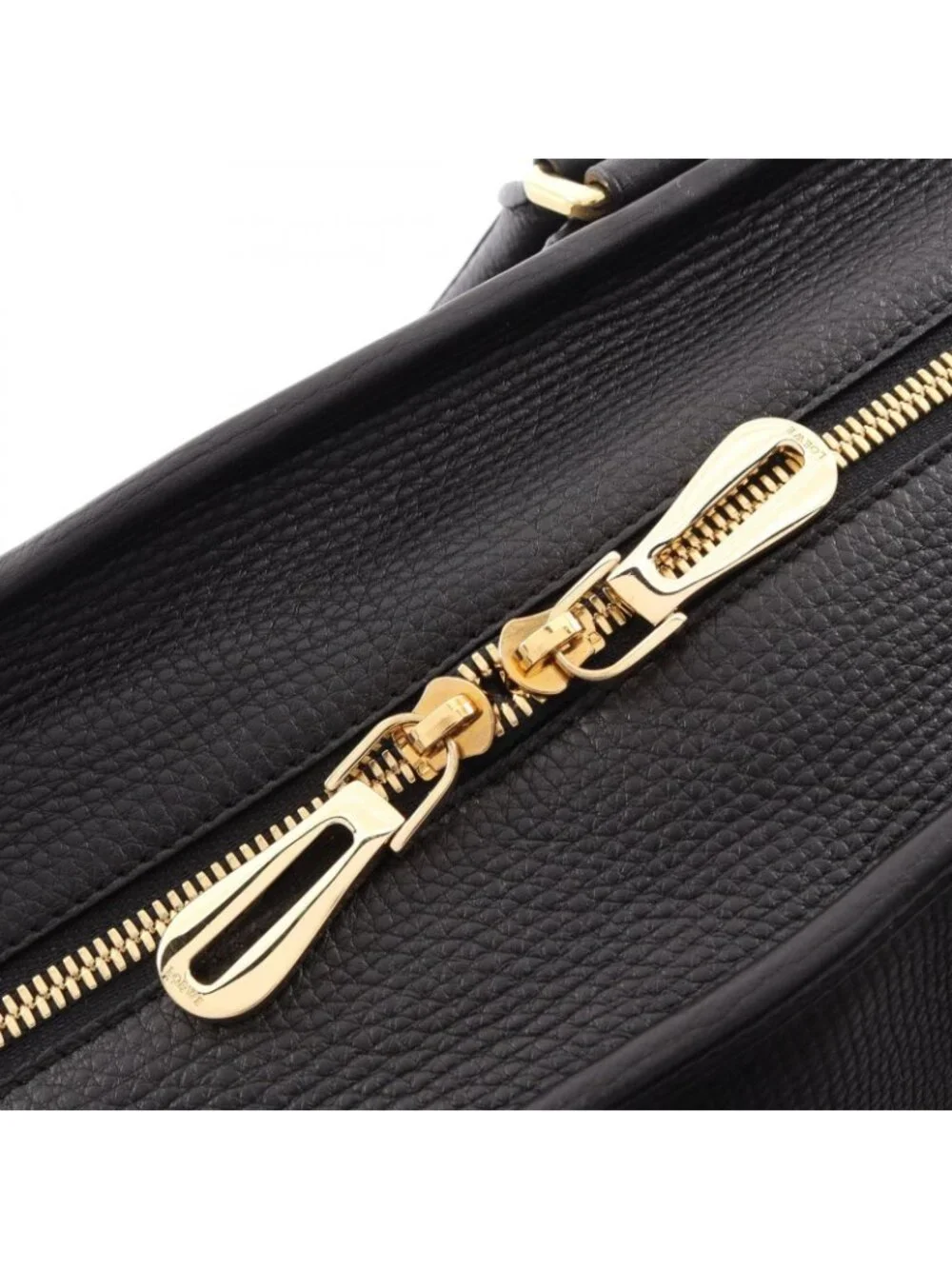 Loewe Handbag Amazona 36 Black Leather